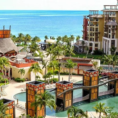 2Bd Del Palmar Cancun Oceanview Pool & Resort